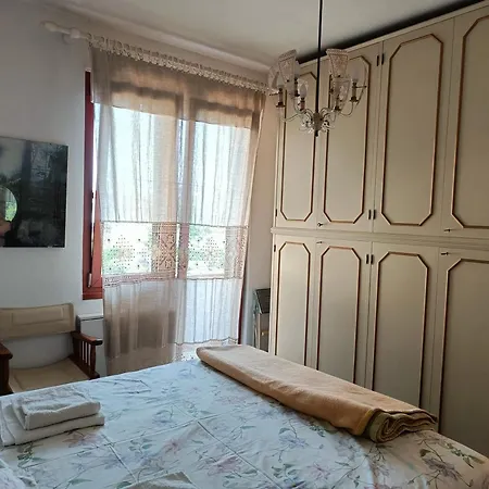 Vakantiehuis Versilia - Con Giardino