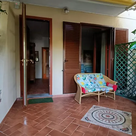 Versilia - Con Giardino 度假居